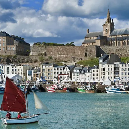 別荘 Les Flots Bleus